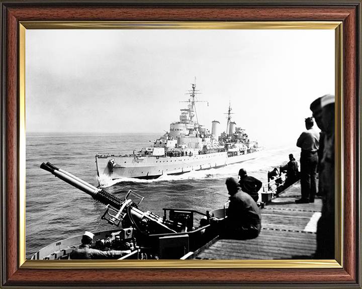 HMS Belfast (C35) Photo Print - At Sea 1952 - Royal Navy Town Class Light Cruiser Hampshire Prints 10 x 8 Classic Frame No