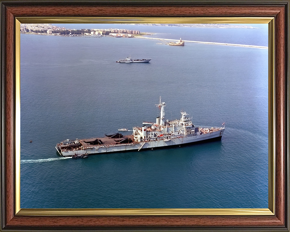 HMS Intrepid (L11) Photo Print - Starboard View - Royal Navy Fearless Class Amphibious Ship Hampshire Prints 10 x 8 Classic Frame No
