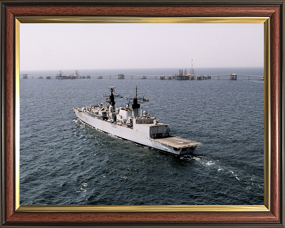 HMS Chatham (F87) Royal Navy Type 22 Frigate Northern Arabian Gulf 2003 Photo Print Wall Art Decor Posters, Prints, & Visual Artwork Hampshire Prints 10 x 8 Classic Frame No