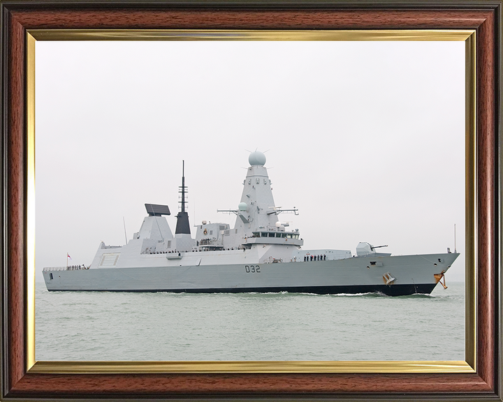 HMS Daring (D32) Royal Navy Type 45 Destroyer Entering Harbour Photo Print Wall Art Decor Posters, Prints, & Visual Artwork Hampshire Prints 10 x 8 Classic Frame No
