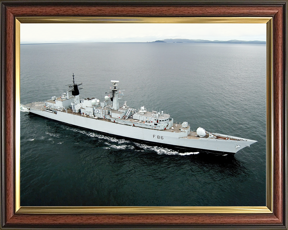 HMS Campbeltown (F86) Royal Navy Type 22 Frigate High Starboard View Photo Print Wall Art Decor Posters, Prints, & Visual Artwork Hampshire Prints 10 x 8 Classic Frame No