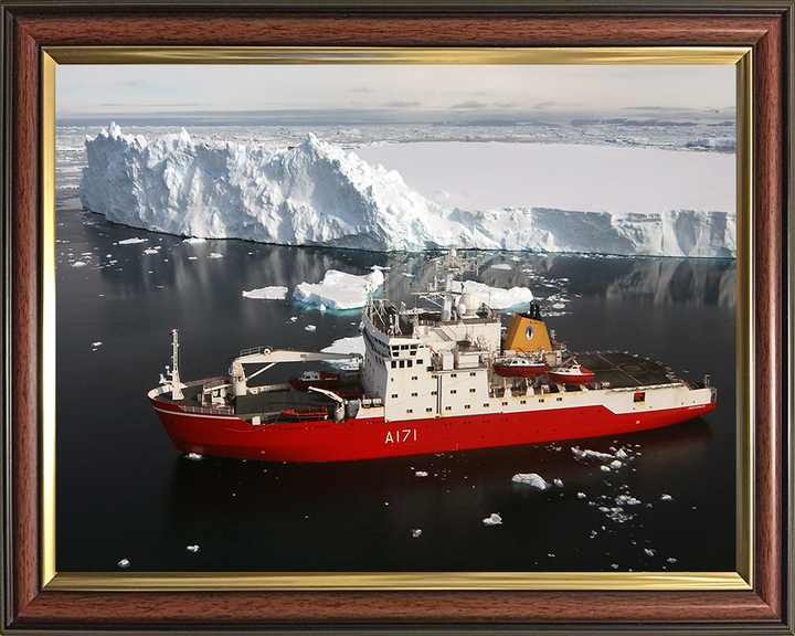 HMS Endurance (A171) Photo Print - Antarctic Peninsula 2007 - Royal Navy Ice Breaker Patrol Ship Hampshire Prints 10 x 8 Classic Frame No