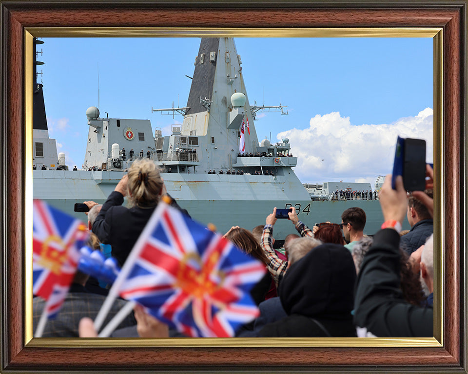 HMS Diamond D34 | Photo Print | Framed Print | Type 45 | Destroyer | Royal Navy Hampshire Prints 10 x 8 Classic Frame No
