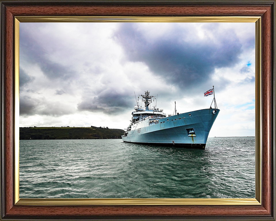 HMS Echo (H87) Royal Navy Echo Class Survey Vessel At Anchor Photo Print Wall Art Decor Posters, Prints, & Visual Artwork Hampshire Prints 10 x 8 Classic Frame No