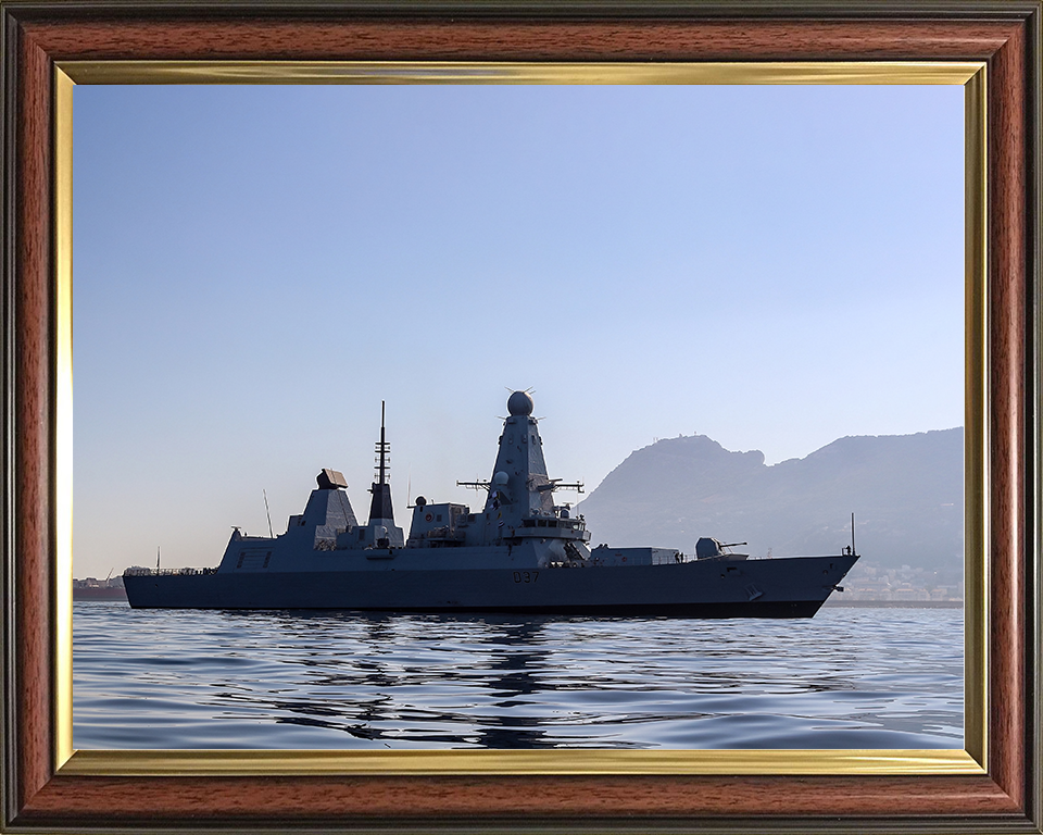 HMS Duncan (D37) Royal Navy Type 45 Destroyer Starboard View Photo Print Wall Art Decor Posters, Prints, & Visual Artwork Hampshire Prints 10 x 8 Classic Frame No