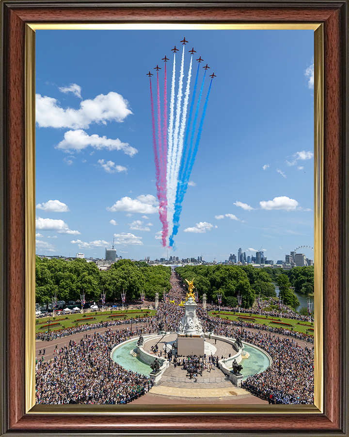 RAF Red Arrows Over Buckingham Palace Portrait Photo Print - Royal Air Force Aircraft Hampshire Prints 10 x 8 Classic Frame No