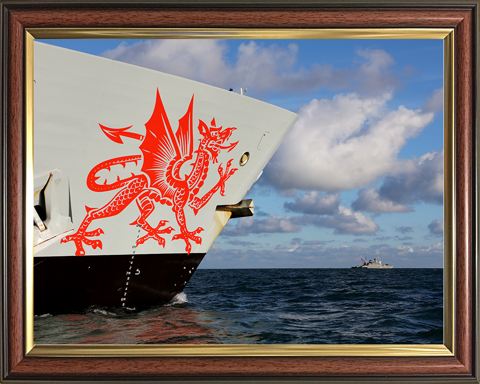 HMS Dragon (D35) Royal Navy Type 45 Destroyer Dragon Emblem Photo Print Wall Art Decor Posters, Prints, & Visual Artwork Hampshire Prints 10 x 8 Classic Frame No