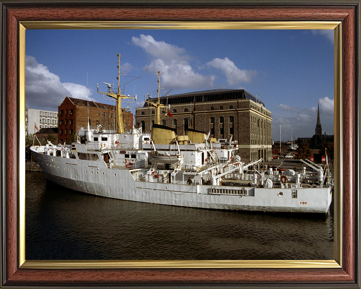 HMS Fox A320 Royal Navy Bulldog class ship Photo Print or Framed Print - Hampshire Prints