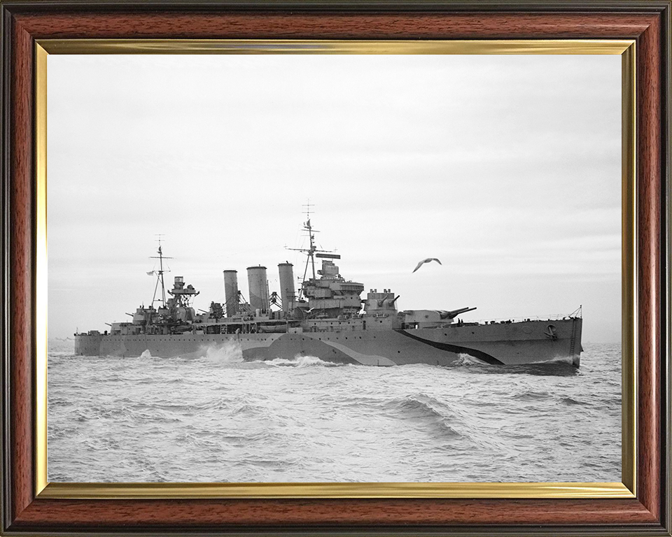 HMS Kent (54) Photo Print - Starboard View - Royal Navy County Class Heavy Cruiser Hampshire Prints 10 x 8 Classic Frame No