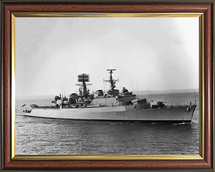 HMS Fife D20 | Photo Print | Framed Print | Poster | County Class | Destroyer | Royal Navy Posters, Prints, & Visual Artwork Hampshire Prints