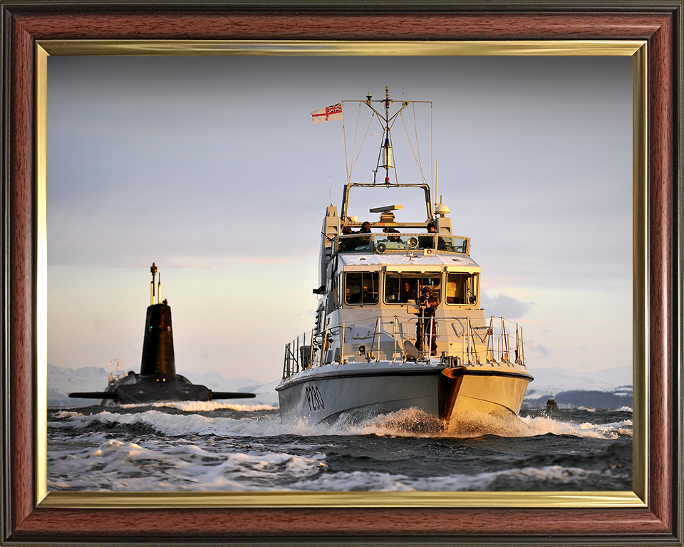 HMS Dasher (P280) Photo Print - With HMS Vanguard - Royal Navy Archer Class P2000 Patrol Vessel Hampshire Prints 10 x 8 Classic Frame No
