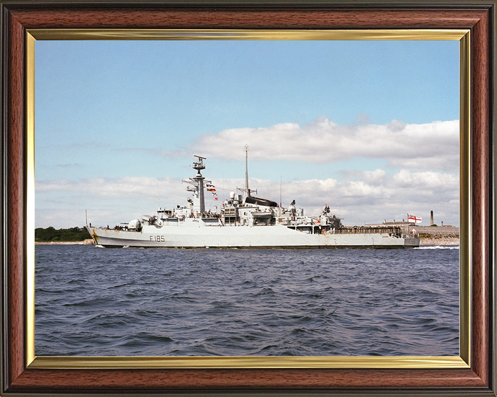 HMS Avenger (F185) Royal Navy Type 21 Frigate Port Beam View Photo Print Wall Art Decor Posters, Prints, & Visual Artwork Hampshire Prints 10 x 8 Classic Frame No