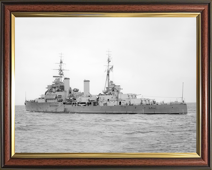 HMS Gambia (48) Photo Print - At Sea - Royal Navy Fiji Class Light Cruiser Hampshire Prints 10 x 8 Classic Frame No