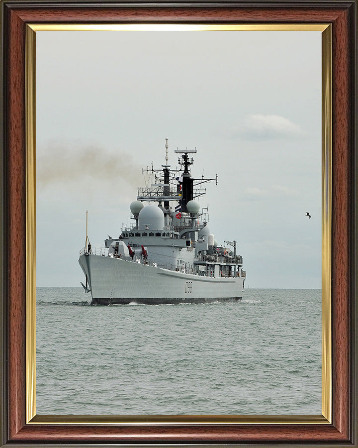 HMS York (D98) Photo Print - Underway - Royal Navy Type 42 Destroyer Hampshire Prints 10 x 8 Classic Frame No