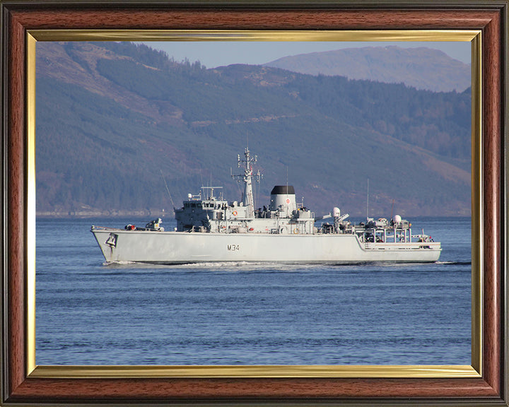 HMS Middleton M34 | Photo Print | Framed Print | Hunt Class | Mine Warfare Vessel | Royal Navy Hampshire Prints