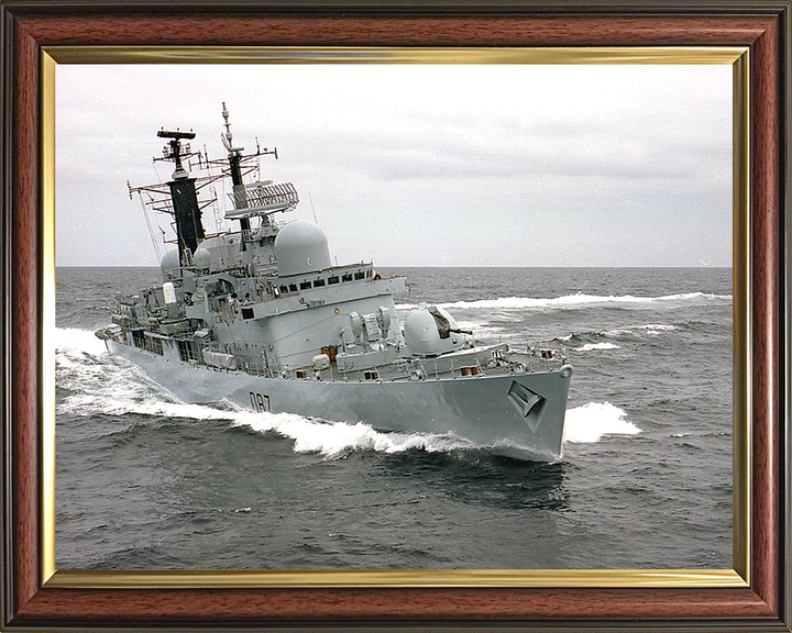 HMS Newcastle (D87) Photo Print - Underway 1999 - Royal Navy Type 42 Destroyer