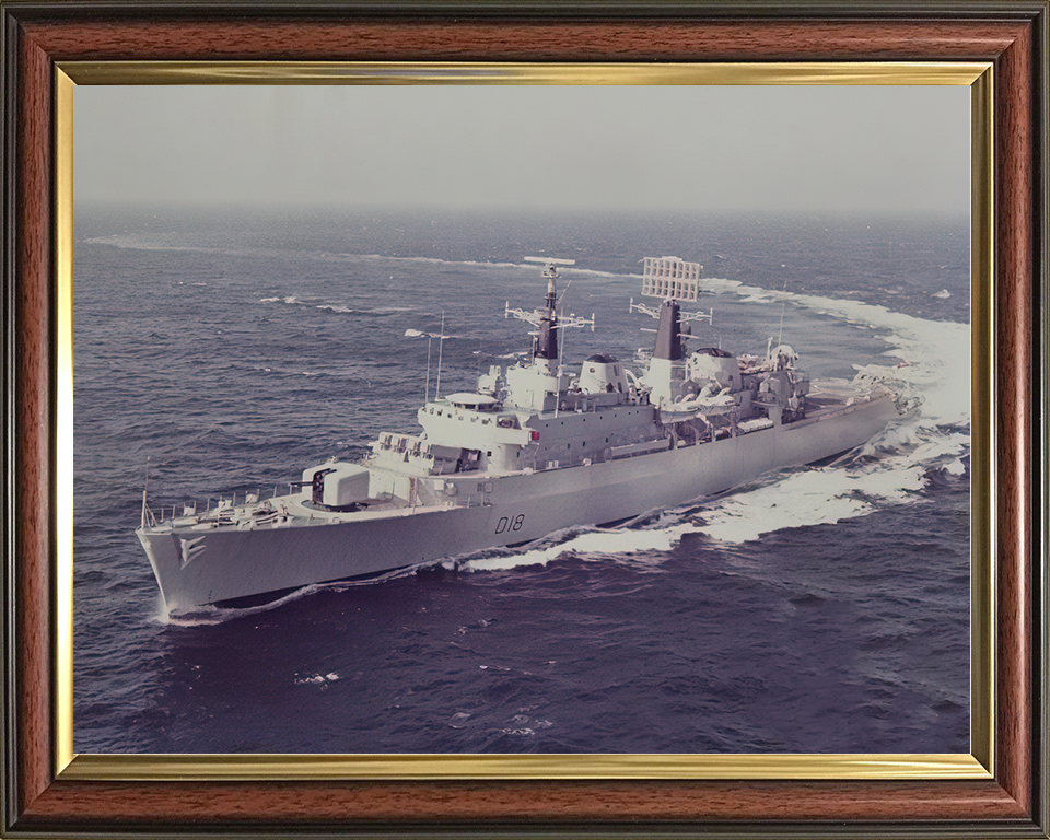 HMS Antrim (D18) Royal Navy County Class Destroyer Hard Turn Photo Print Wall Art Decor Posters, Prints, & Visual Artwork Hampshire Prints 10 x 8 Classic Frame No