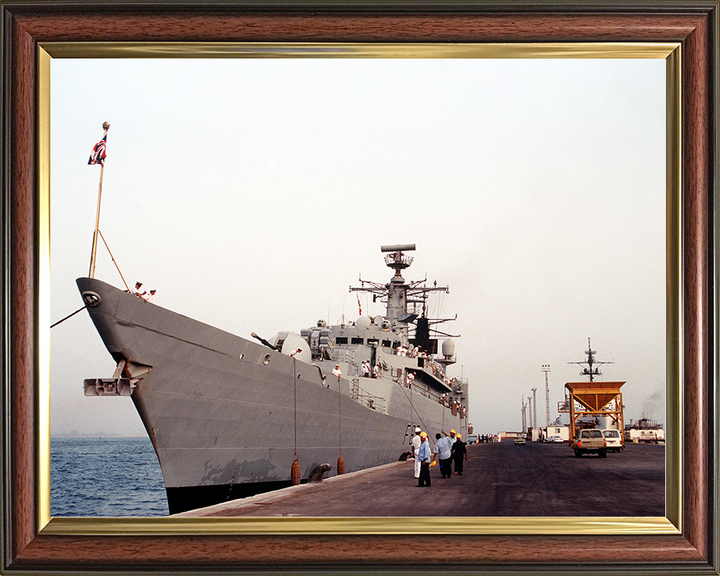 HMS Chatham (F87) Royal Navy Type 22 Frigate Alongside Bahrain 1992 Photo Print Wall Art Decor Posters, Prints, & Visual Artwork Hampshire Prints 10 x 8 Classic Frame No