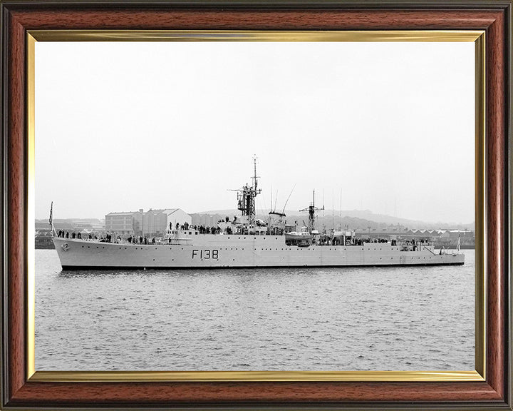 HMS Rapid F138 (H32) | Photo Print | Framed Print | Type 15 | Frigate | Royal Navy Hampshire Prints