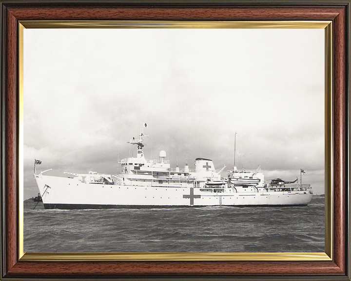 HMS Hydra A144 | Photo Print | Framed Print | Hecla Class | Survey Vessel | Royal Navy Hampshire Prints