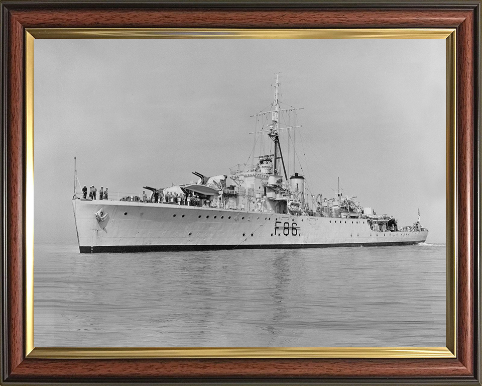 HMS Pelican (F86) Photo Print - At Sea 1954 - Royal Navy Egret Class Sloop Posters, Prints, & Visual Artwork Hampshire Prints 10 x 8 Classic Frame No