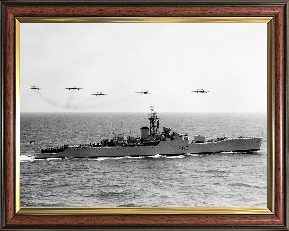 HMS Tenby F65 Royal Navy Whitby Class Frigate Photo Print or Framed Print - Hampshire Prints