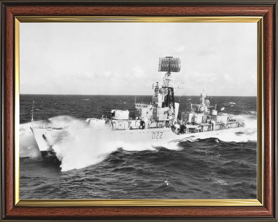 HMS Aisne (D22) Royal Navy Battle Class Destroyer Photo Print Underway Warship Wall Art Posters, Prints, & Visual Artwork Hampshire Prints 10 x 8 Classic Frame No