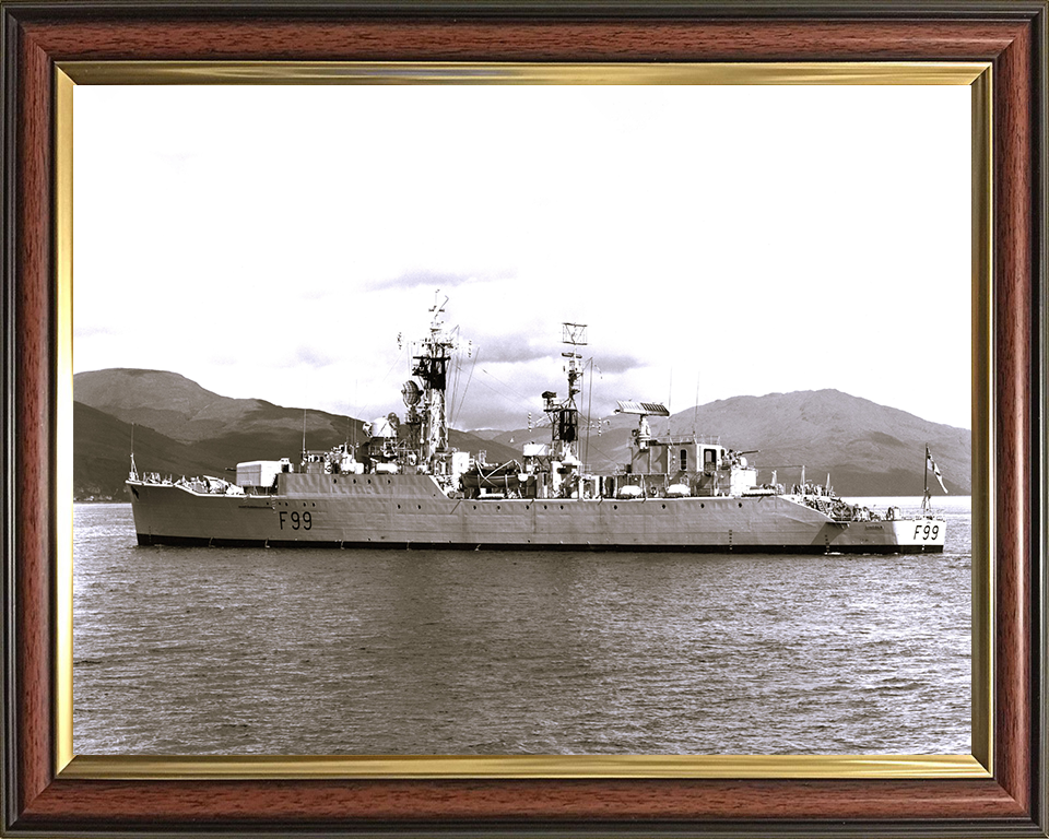 HMS Lincoln (F99) - At Sea 1960 - Royal Navy Salisbury Class Frigate Photo Print Wall Art Naval Decor UK Posters, Prints, & Visual Artwork Hampshire Prints 10 x 8 Classic Frame No