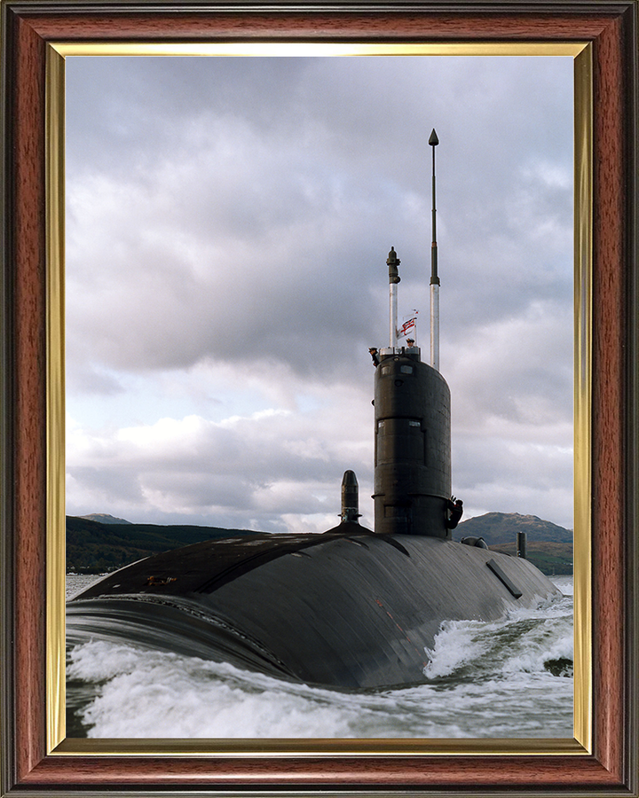 HMS Turbulent (S87) Photo Print - Clyde 1992 - Royal Navy Trafalgar Class Submarine Hampshire Prints 10 x 8 Classic Frame No