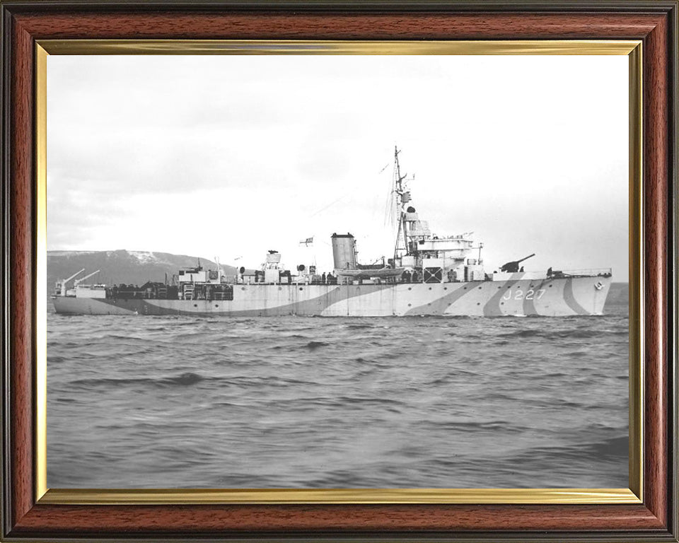 HMS Mutine J227 | Photo Print | Framed Print | Algerine Class | Minesweeper | Royal Navy Hampshire Prints