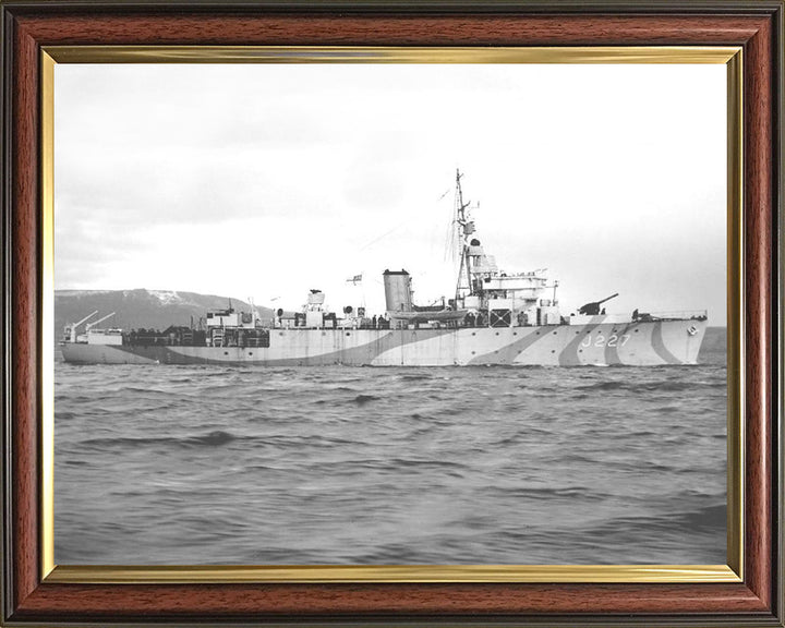 HMS Mutine J227 Royal Navy Algerine class minesweeper Photo Print or Framed Print - Hampshire Prints