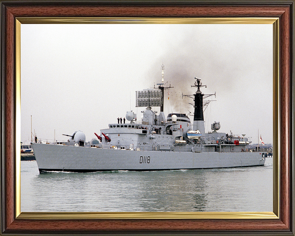 HMS Coventry (D118) Royal Navy Type 42 Destroyer Leaving Harbour Photo Print Wall Art Decor Posters, Prints, & Visual Artwork Hampshire Prints 10 x 8 Classic Frame No