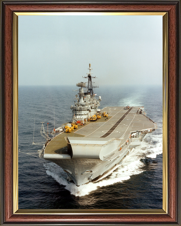 HMS Hermes R12 | Photo Print | Framed Print | Centaur Class | Aircraft Carrier | Royal Navy Hampshire Prints