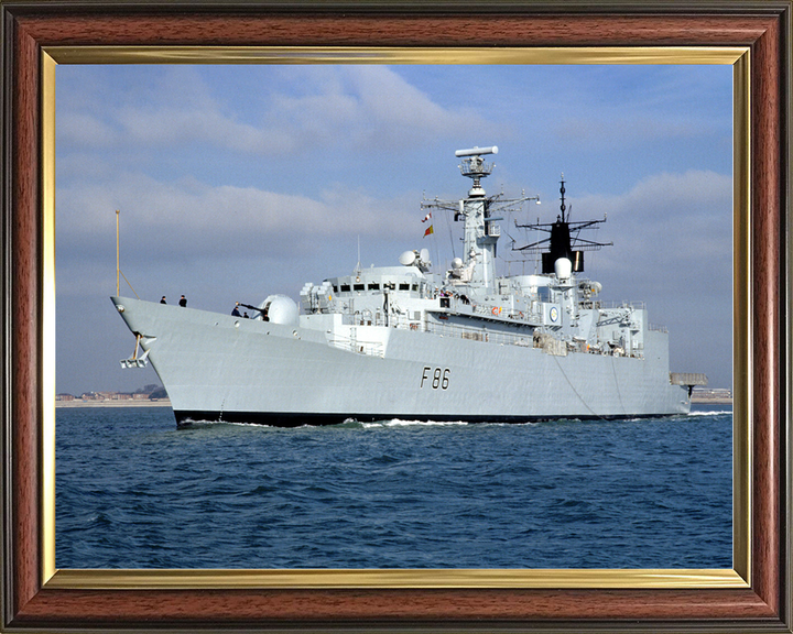 HMS Campbeltown (F86) Royal Navy Type 22 Frigate Low Port Side View Photo Print Naval Wall Art Decor Posters, Prints, & Visual Artwork Hampshire Prints 10 x 8 Classic Frame No