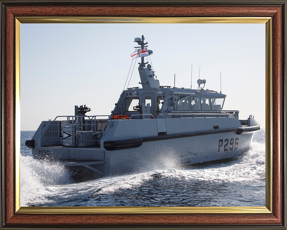 HMS Dagger (P296) Photo Print - At Sea - Royal Navy Cutlass Class Patrol Vessel Hampshire Prints 10 x 8 Classic Frame No
