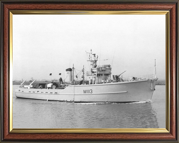 HMS Brereton (M1113) Royal Navy Ton Class Minesweeper Starboard View Photo Print Wall Art Decor Posters, Prints, & Visual Artwork Hampshire Prints 10 x 8 Classic Frame No