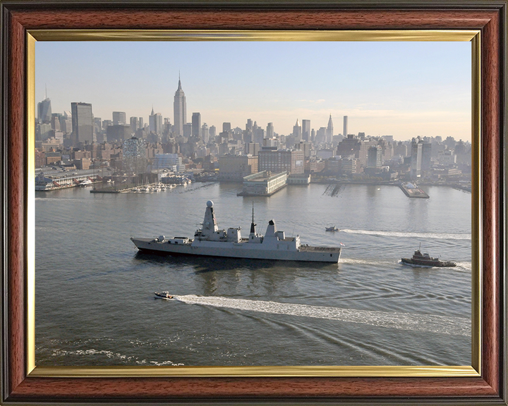 HMS Daring (D32) Royal Navy Type 45 Destroyer New York 2010 Photo Print Wall Art Decor Posters, Prints, & Visual Artwork Hampshire Prints 10 x 8 Classic Frame No