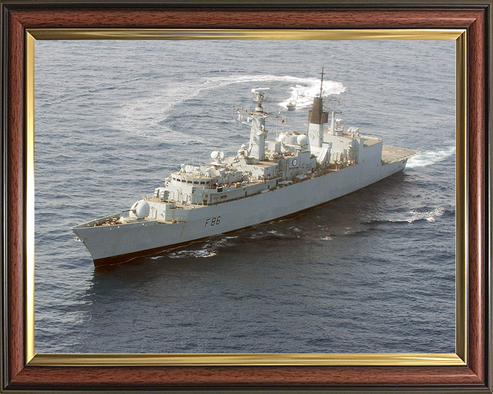 HMS Campbeltown (F86) Royal Navy Type 22 Frigate With RIB Photo Print Wall Art Decor Posters, Prints, & Visual Artwork Hampshire Prints 10 x 8 Classic Frame No