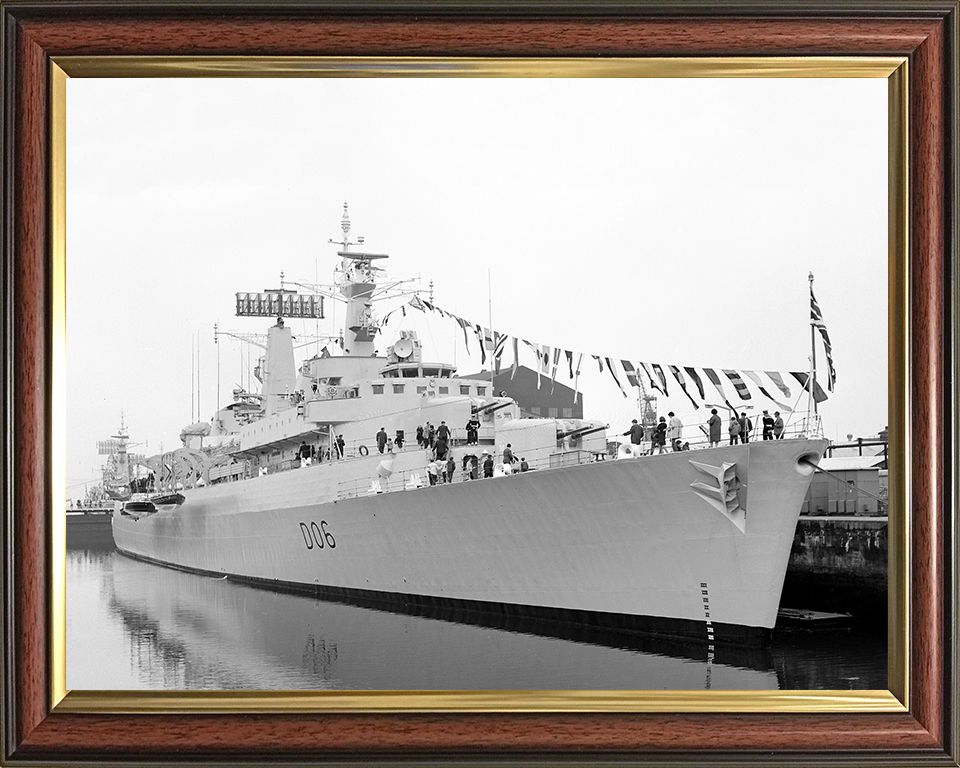 HMS Hampshire D06 Royal Navy County class destroyer Photo Print or Framed Print - Hampshire Prints