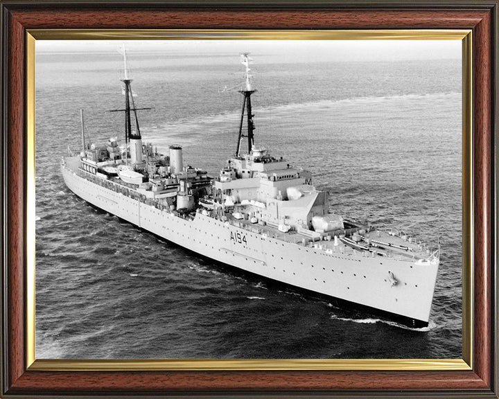 HMS Tyne A194 | Photo Print | Framed Print | hecla Class | Depot Ship | Royal Navy Hampshire Prints