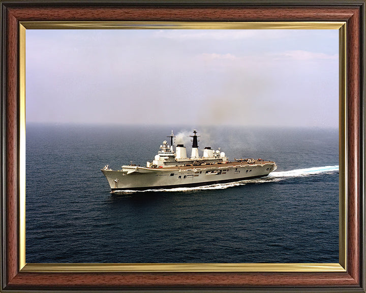 HMS Invincible R05 | Photo Print | Framed Print | Invincible Class | Aircraft Carrier | Royal Navy Hampshire Prints