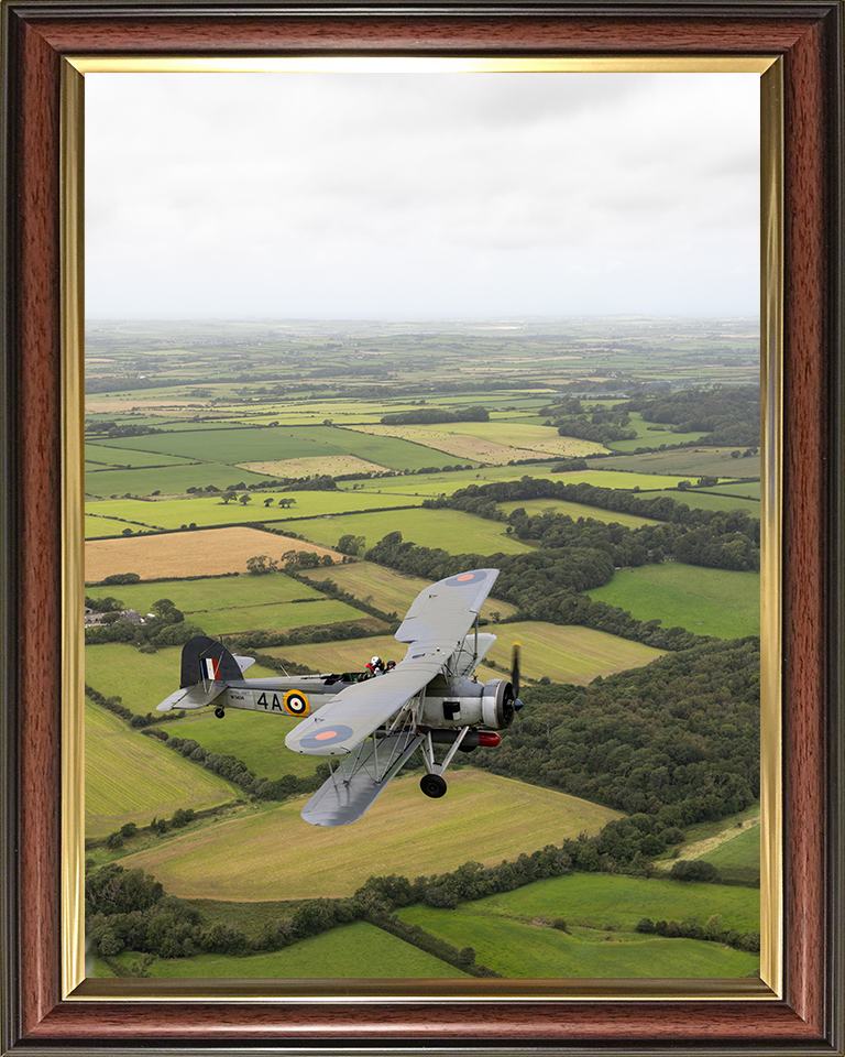 Swordfish Mk1 Plane in flight Photo Print - Royal Navy Aircraft Hampshire Prints 10 x 8 Classic Frame No