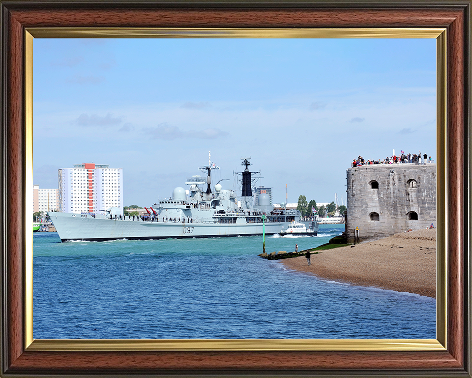 HMS Edinburgh D97 Type 42 Destroyer 25 May 2011