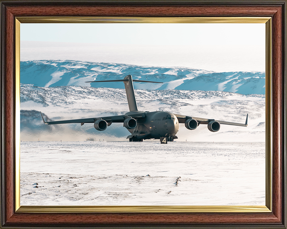 RAF C-17 Globemaster Taxis on a Snowy Runway 2026 Photo Print Royal Air Force Aircraft Wall Art Posters, Prints, & Visual Artwork Hampshire Prints 10 x 8 Classic Frame No