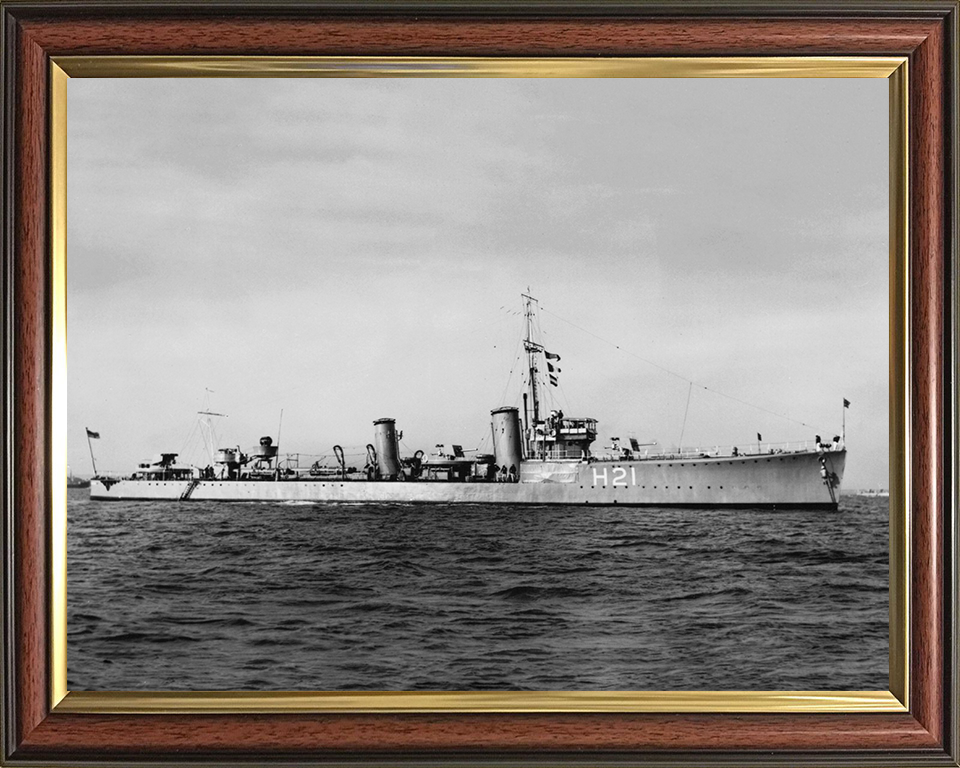 HMS Scimitar (H21) Photo Print - At Anchor 1935 - Royal Navy S Class Destroyer Posters, Prints, & Visual Artwork Hampshire Prints 10 x 8 Classic Frame No