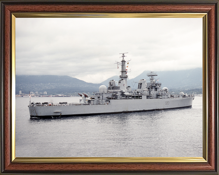 HMS Bristol (D23) Royal Navy Type 82 Destroyer Low Starboard View Photo Print Wall Art Decor Posters, Prints, & Visual Artwork Hampshire Prints 10 x 8 Classic Frame No