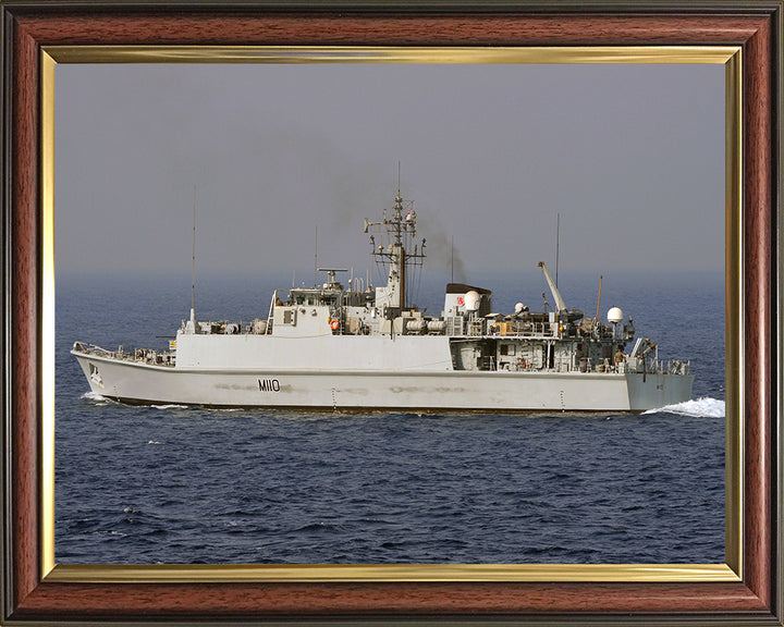 HMS Ramsey M110 | Photo Print | Framed Print | Sandown Class | Minehunter | Royal Navy Hampshire Prints