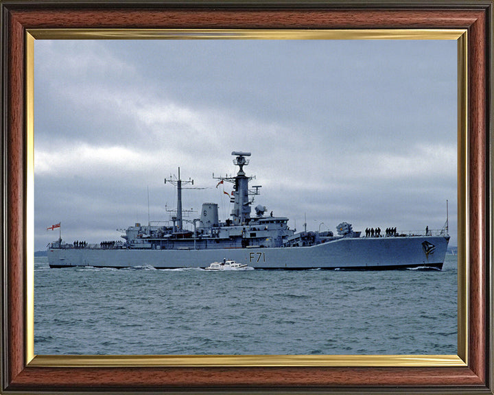 HMS Scylla F71 | Photo Print | Framed Print | Leander Class | Frigate | Royal Navy Hampshire Prints