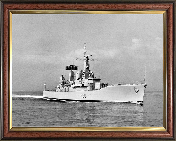 HMS Argonaut (F56) Royal Navy Leander Class Frigate Starboard Bow View Photo Print Wall Art Decor Posters, Prints, & Visual Artwork Hampshire Prints 10 x 8 Classic Frame No