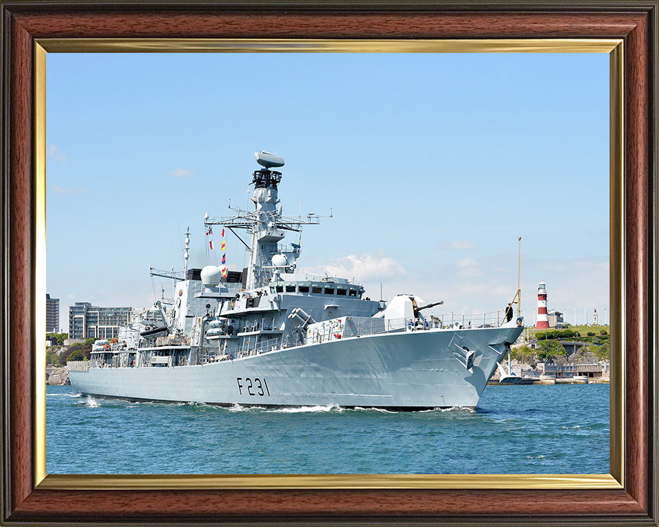 HMS Argyll (F231) Photo Print - Departs Plymouth 2014 - Royal Navy Type 23 Frigate Posters, Prints, & Visual Artwork Hampshire Prints 10 x 8 Classic Frame No